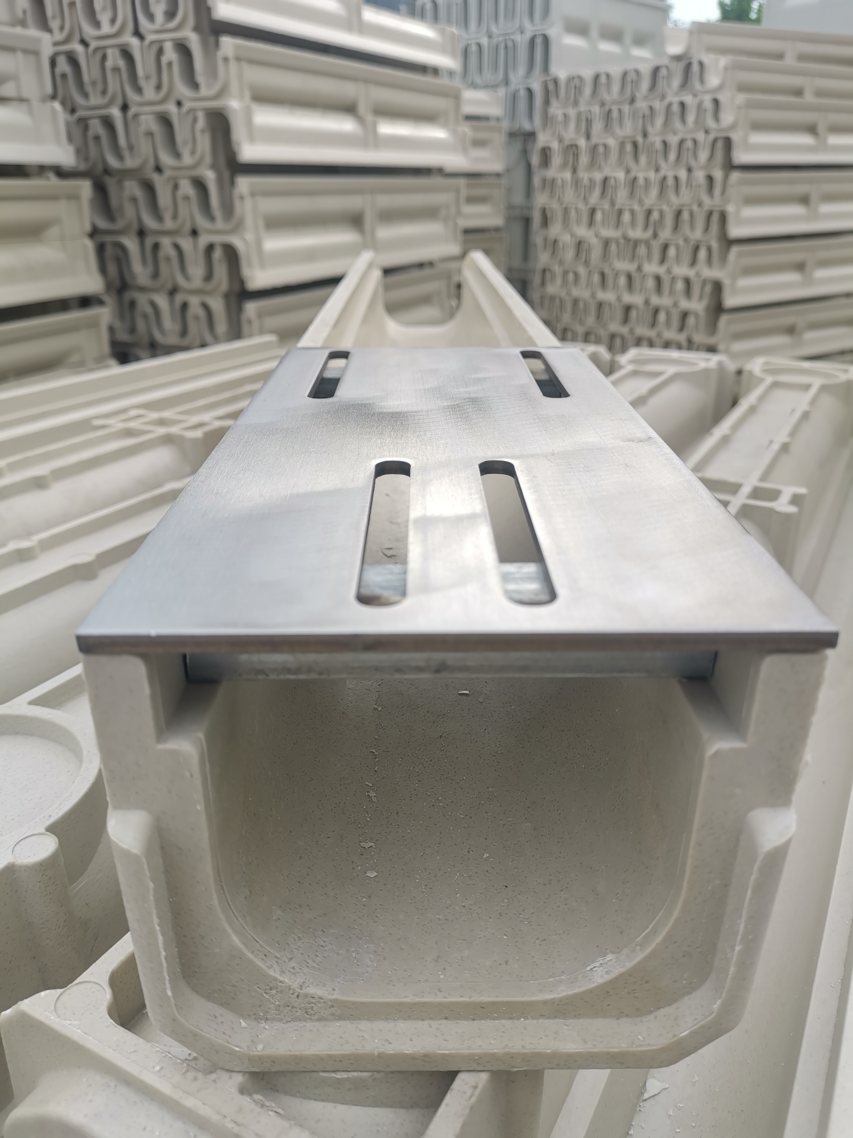 定制 激光割孔蓋板